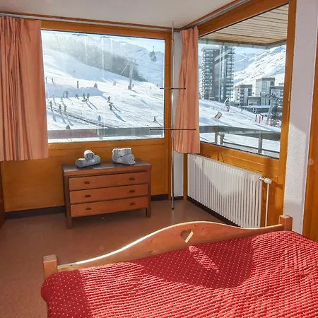 Aravis 212 By Interhome *